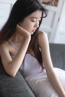 我把英语课代表的水弄出来了